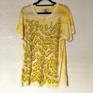Unif smelty face tee